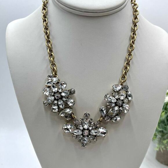 J. CREW Signed Crystal Rhinestone Gold Brass Tone Cluster Statement
Necklace New - Picture 1 of 12